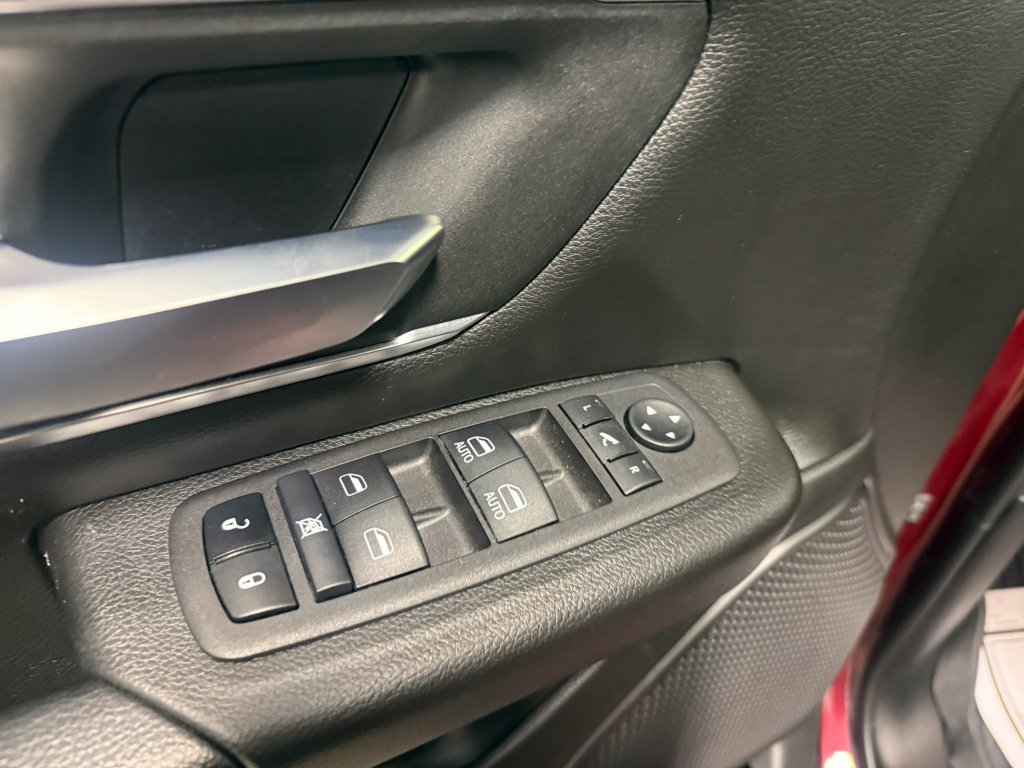 Used 2024 RAM 1500 Big Horn AWD/4WD image 22