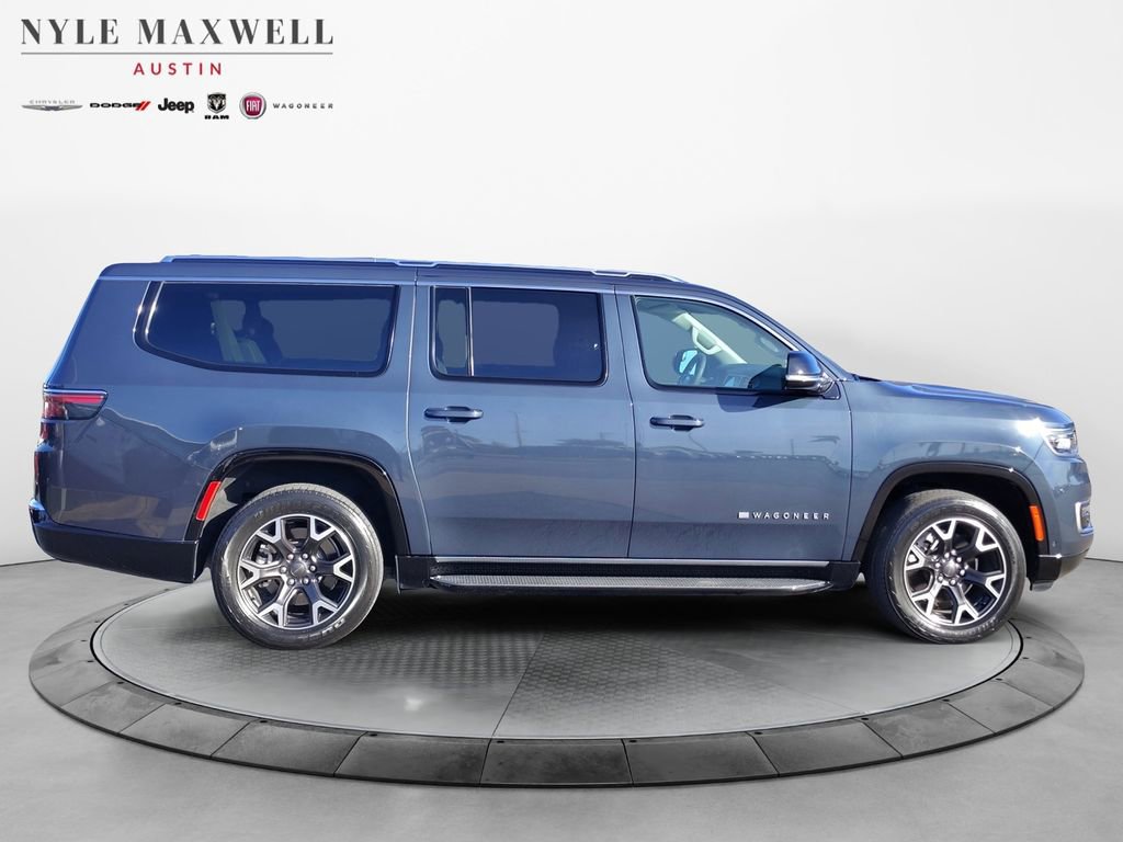 Used 2024 Jeep Wagoneer L Series III image 17