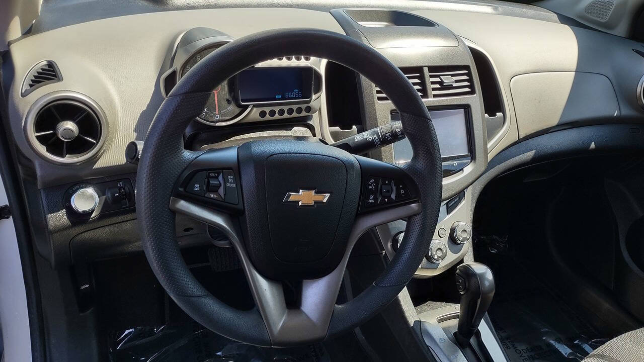 Used 2016 Chevrolet Sonic LT FWD image 9