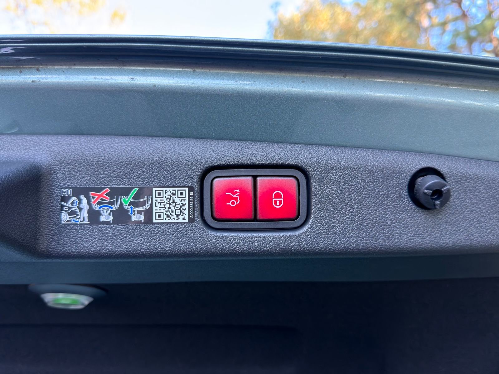 New 2026 Mercedes-Benz E 350 Sedan image 18