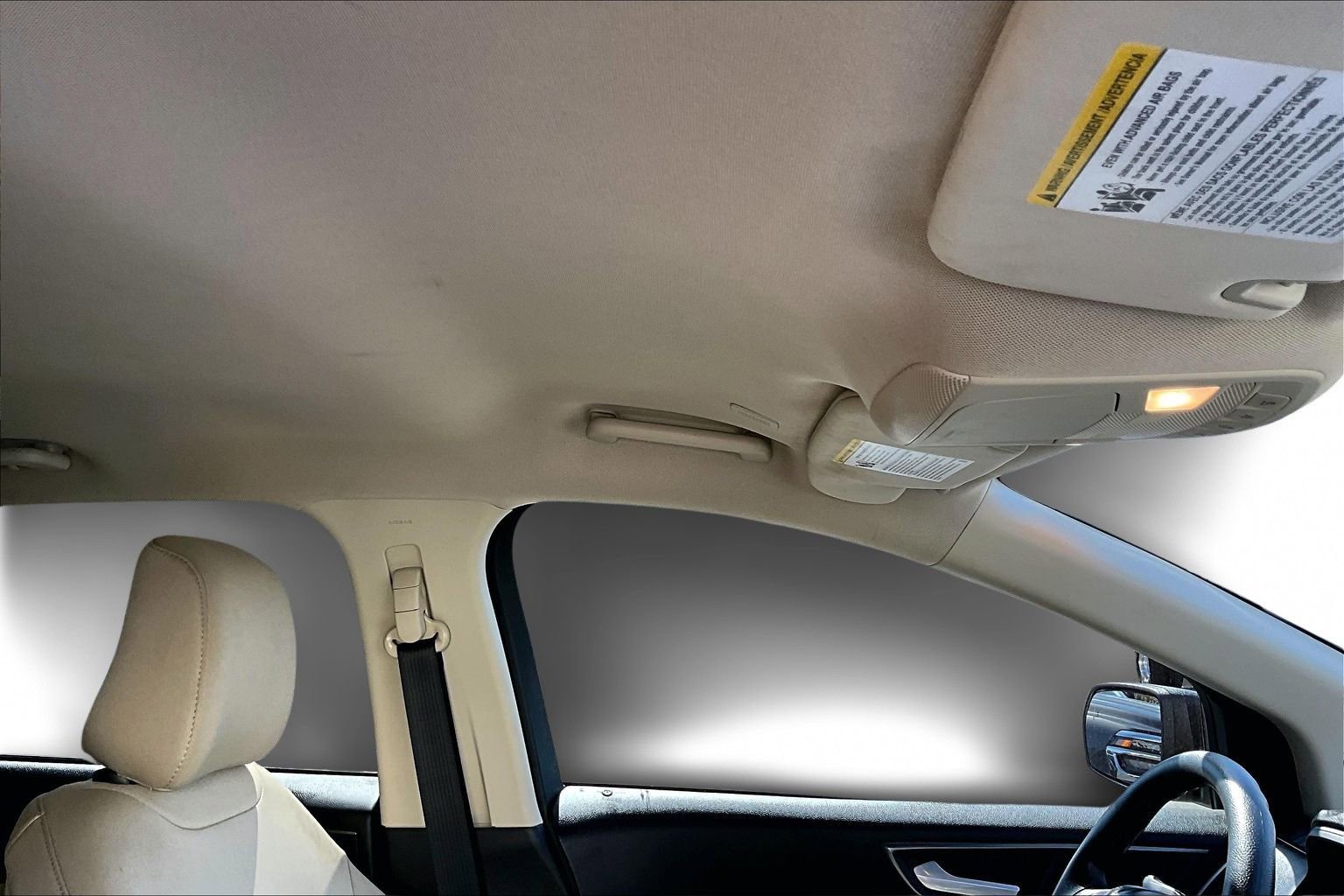 Used 2024 Ford Edge SE image 27