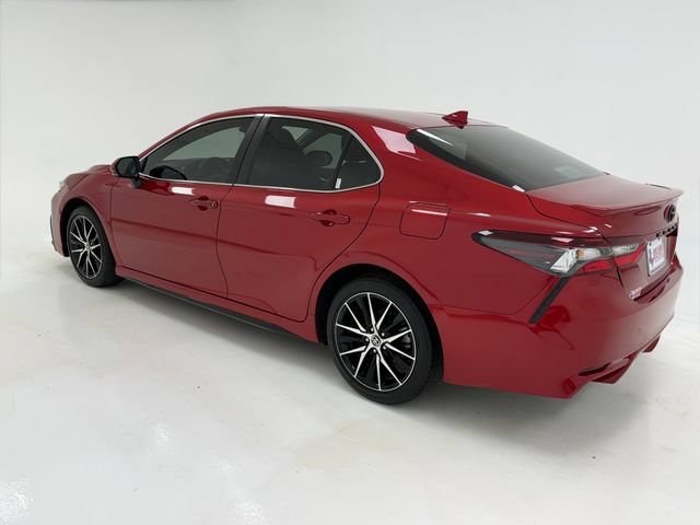 Used 2024 Toyota Camry SE w/ Convenience Package FWD image 37