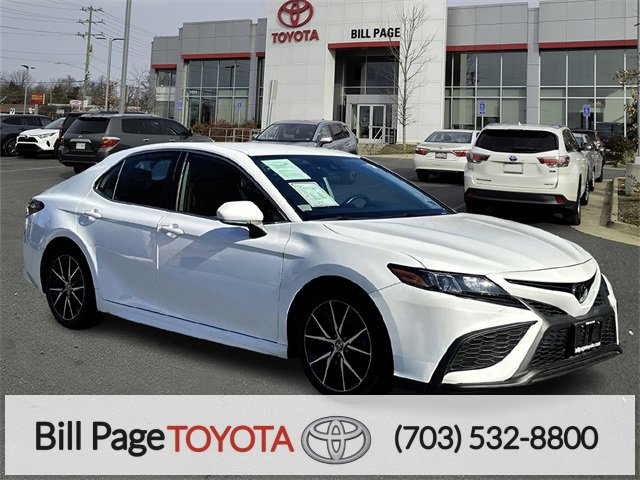 Certified 2023 Toyota Camry SE image 1
