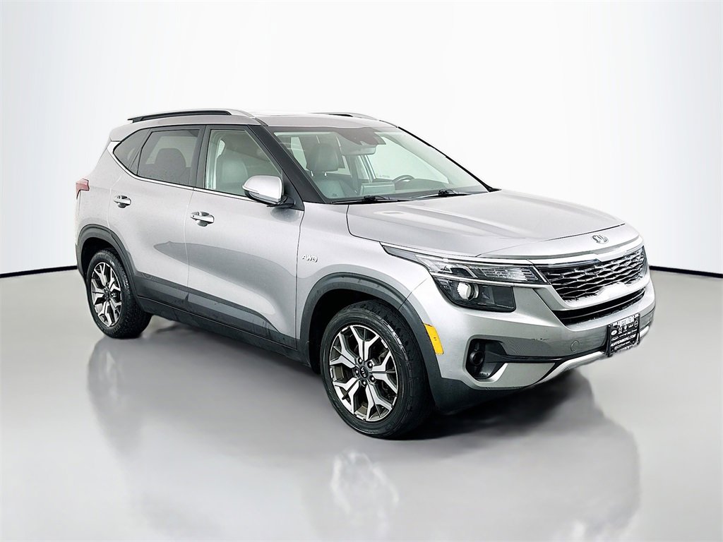 Used 2021 Kia Seltos EX