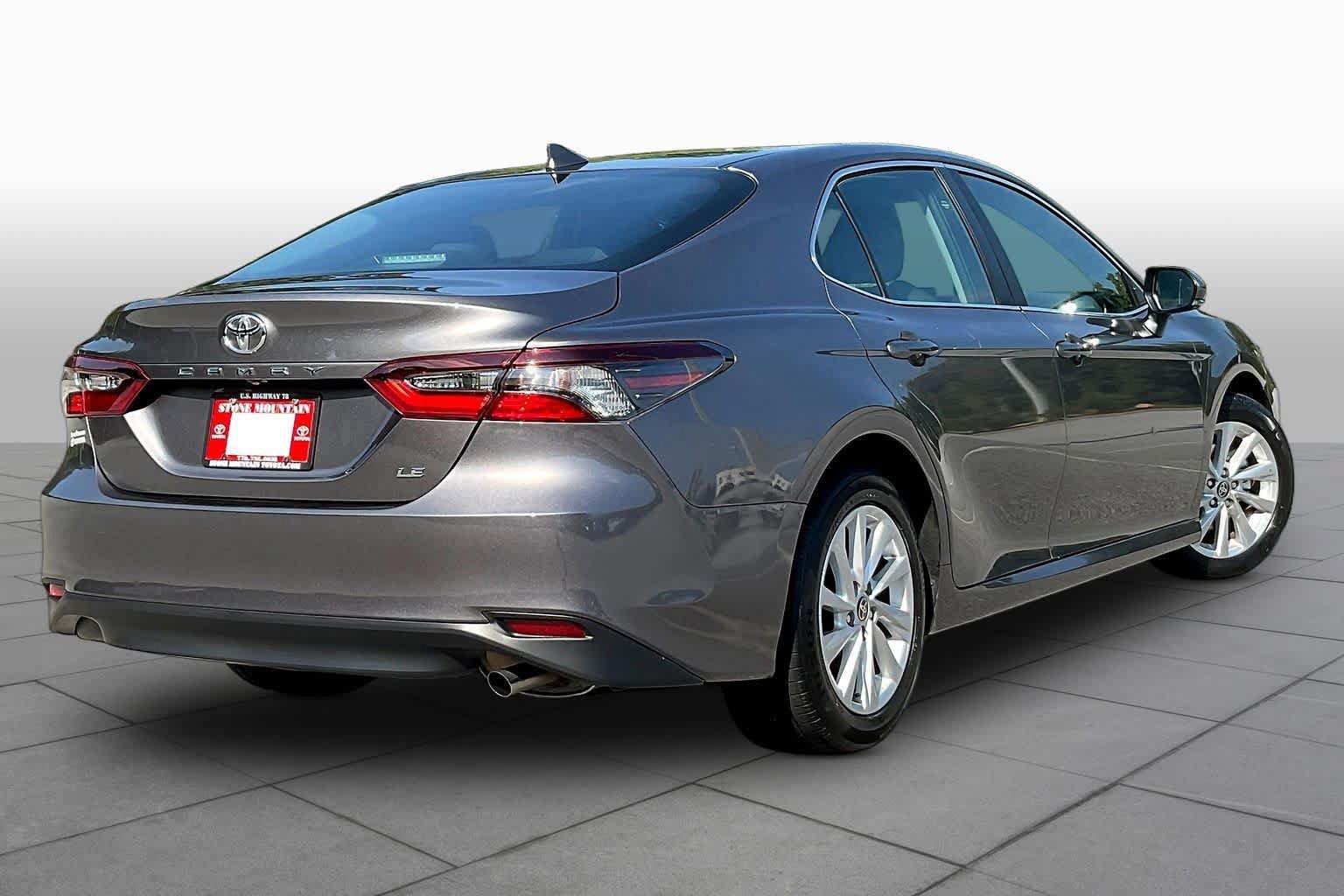 Used 2024 Toyota Camry LE w/ Convenience Package FWD image 13