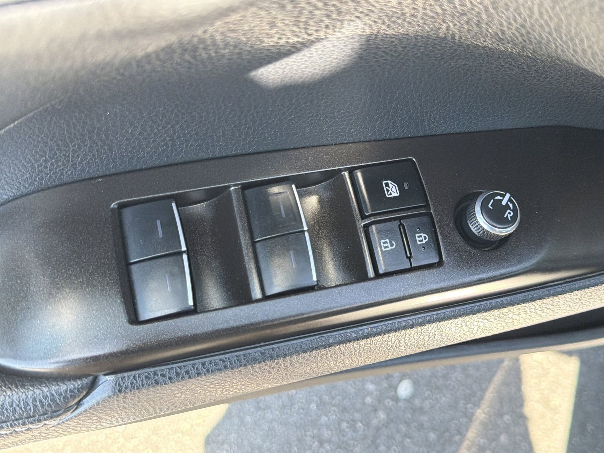 Used 2024 Toyota Camry XSE FWD image 17