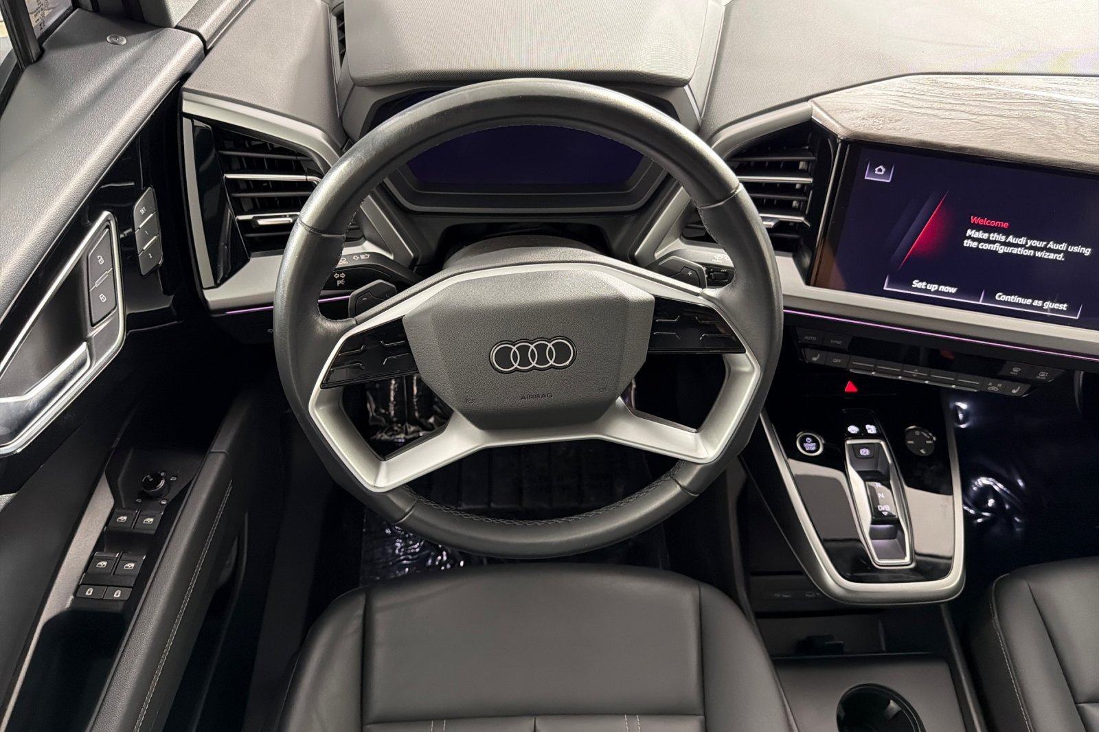 Used 2023 Audi Q4 e-tron Prestige AWD/4WD image 13