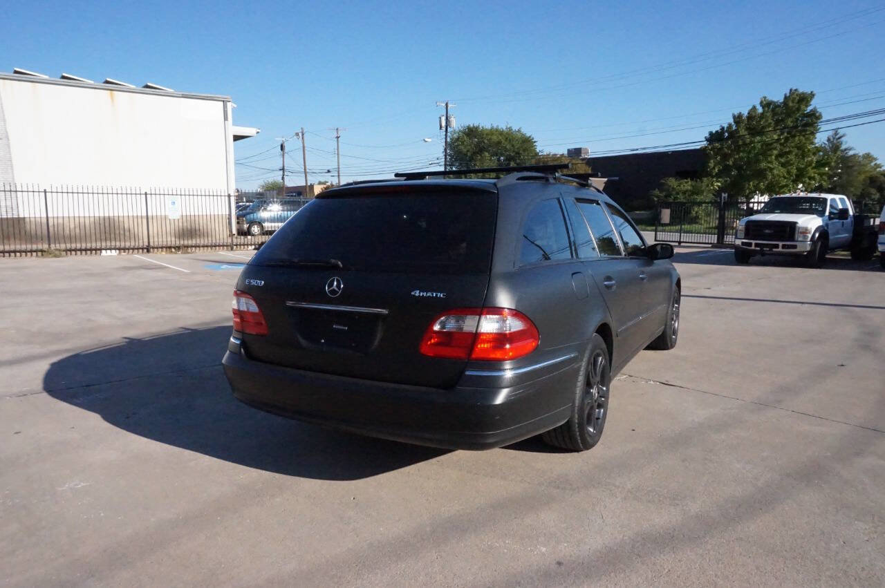Used 2004 Mercedes-Benz E 500 4MATIC Wagon image 5