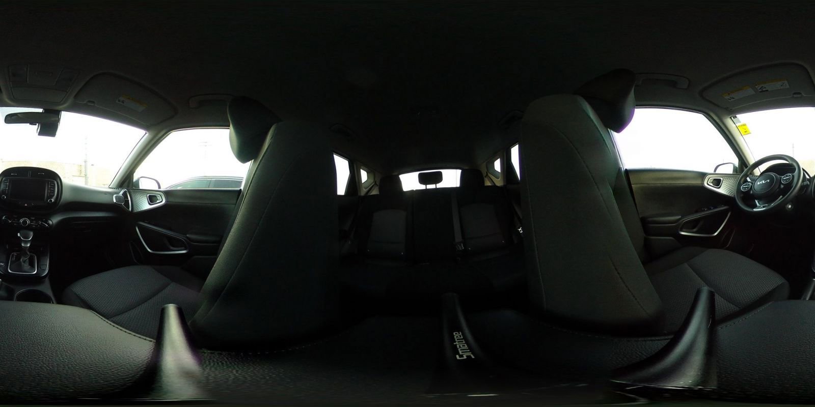 Used 2025 Kia Soul LX w/ LX Technology Package image 40