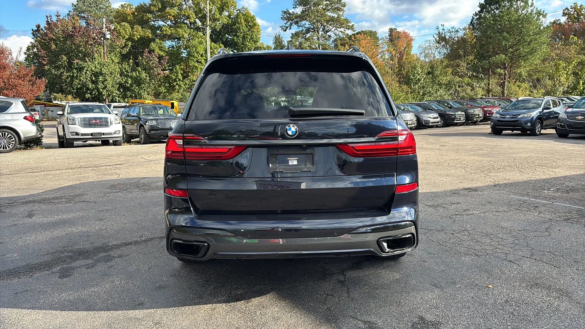 Used 2020 BMW X7 xDrive40i w/ M Sport Package image 4