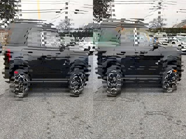 New 2025 Ford Bronco Sport Outer Banks image 6