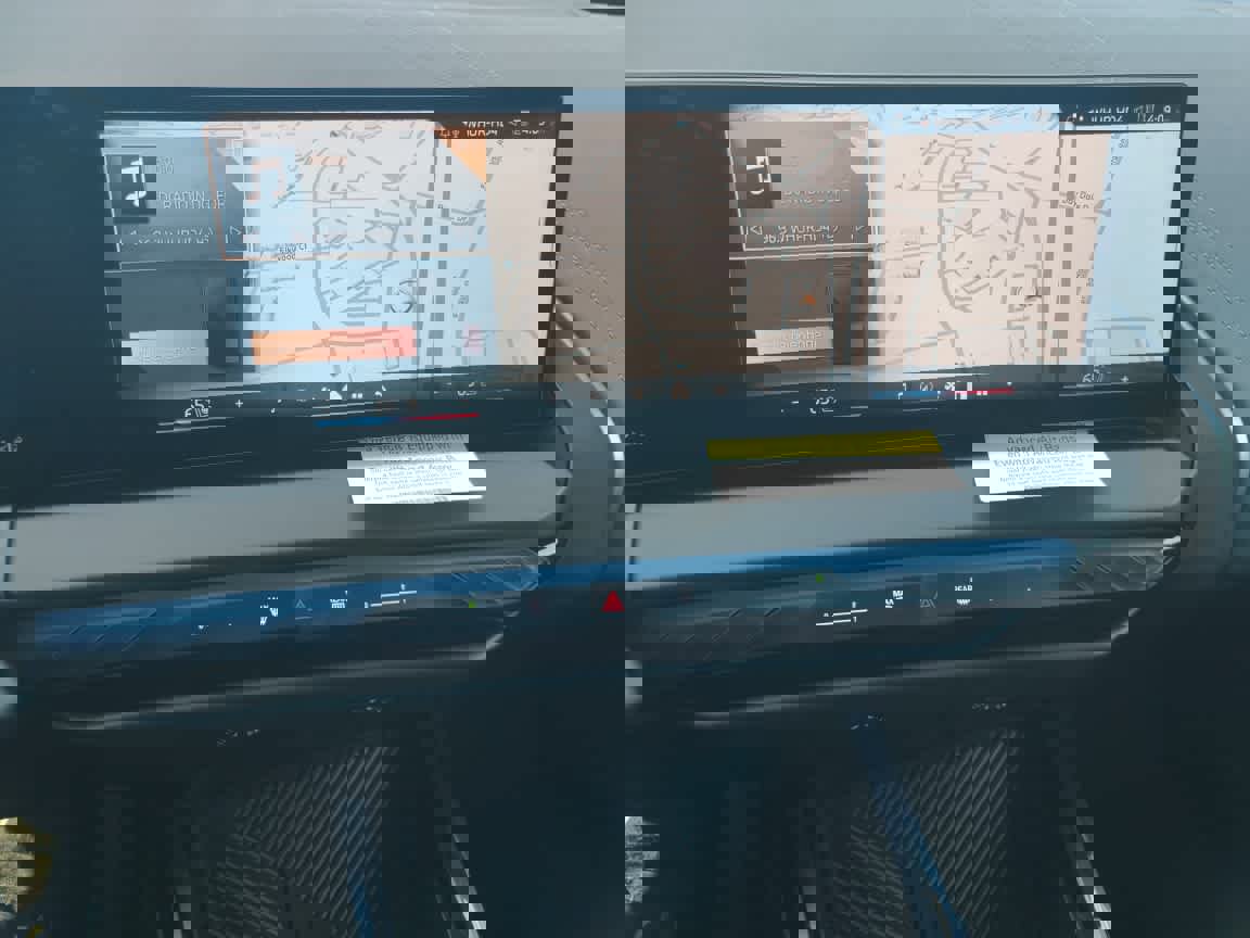 Used 2026 BMW X3 xDrive30 w/ Premium Package image 21