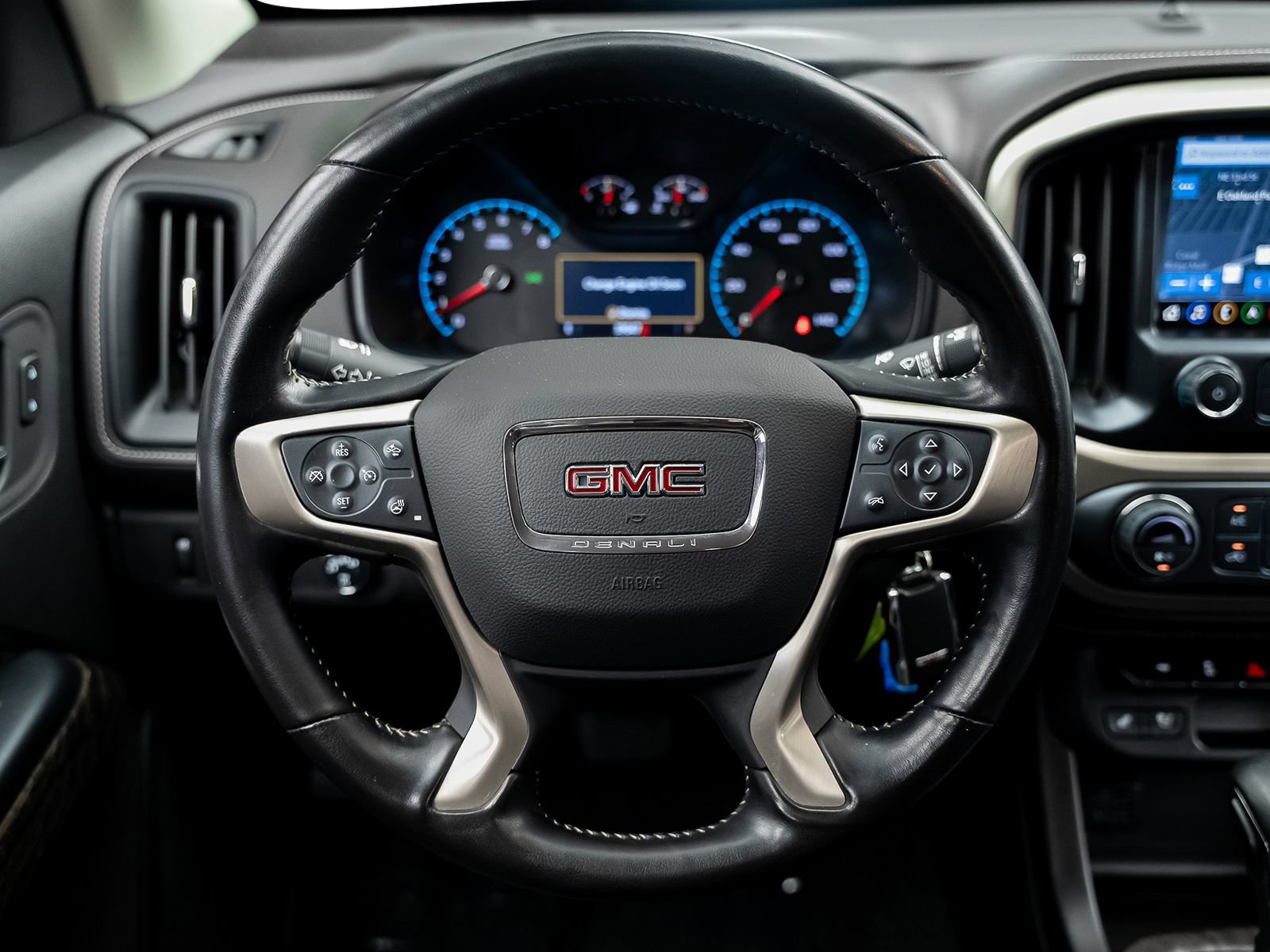 Used 2022 GMC Canyon Denali AWD/4WD image 30
