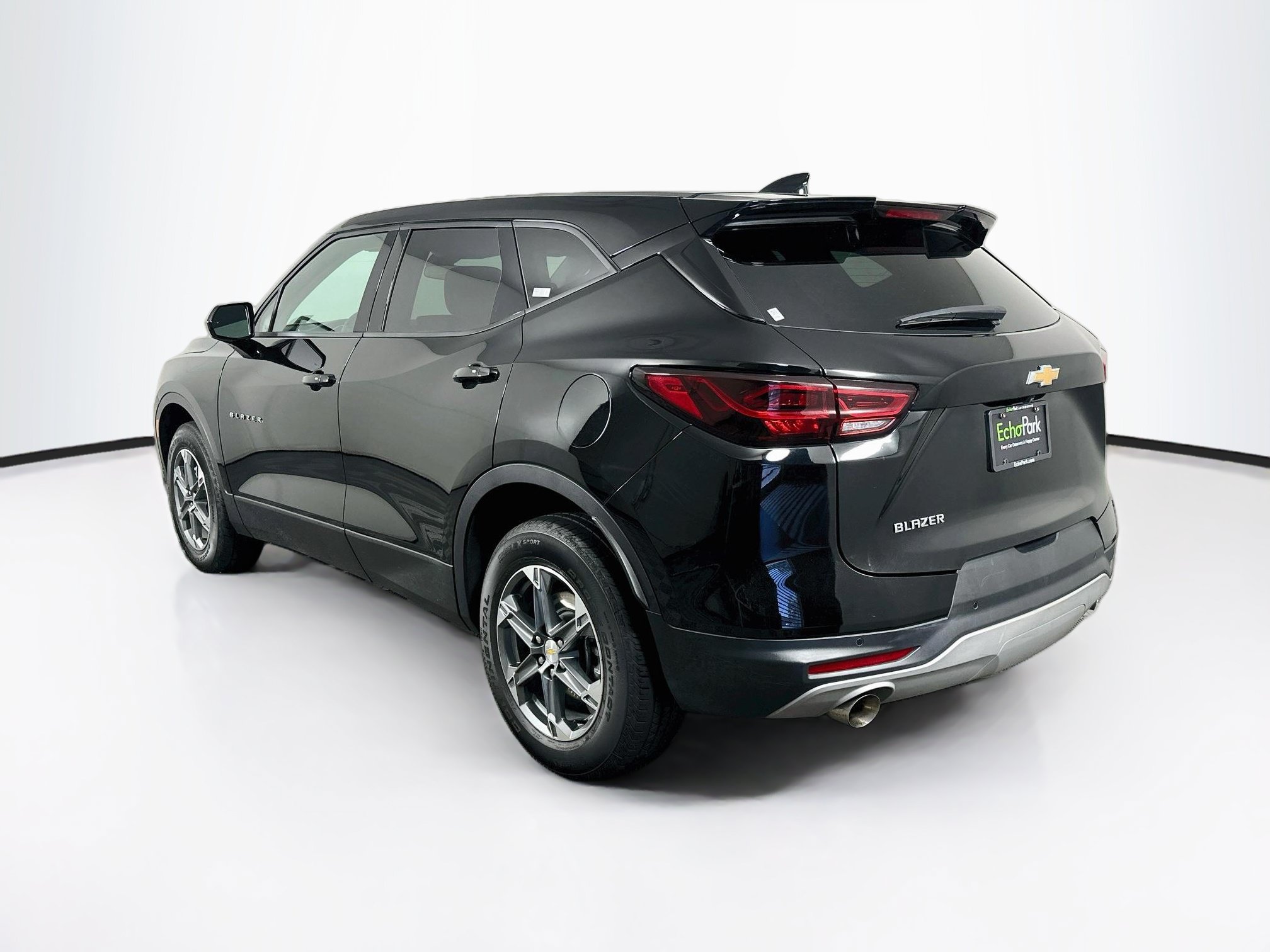 Used 2026 Chevrolet Blazer LT FWD image 5
