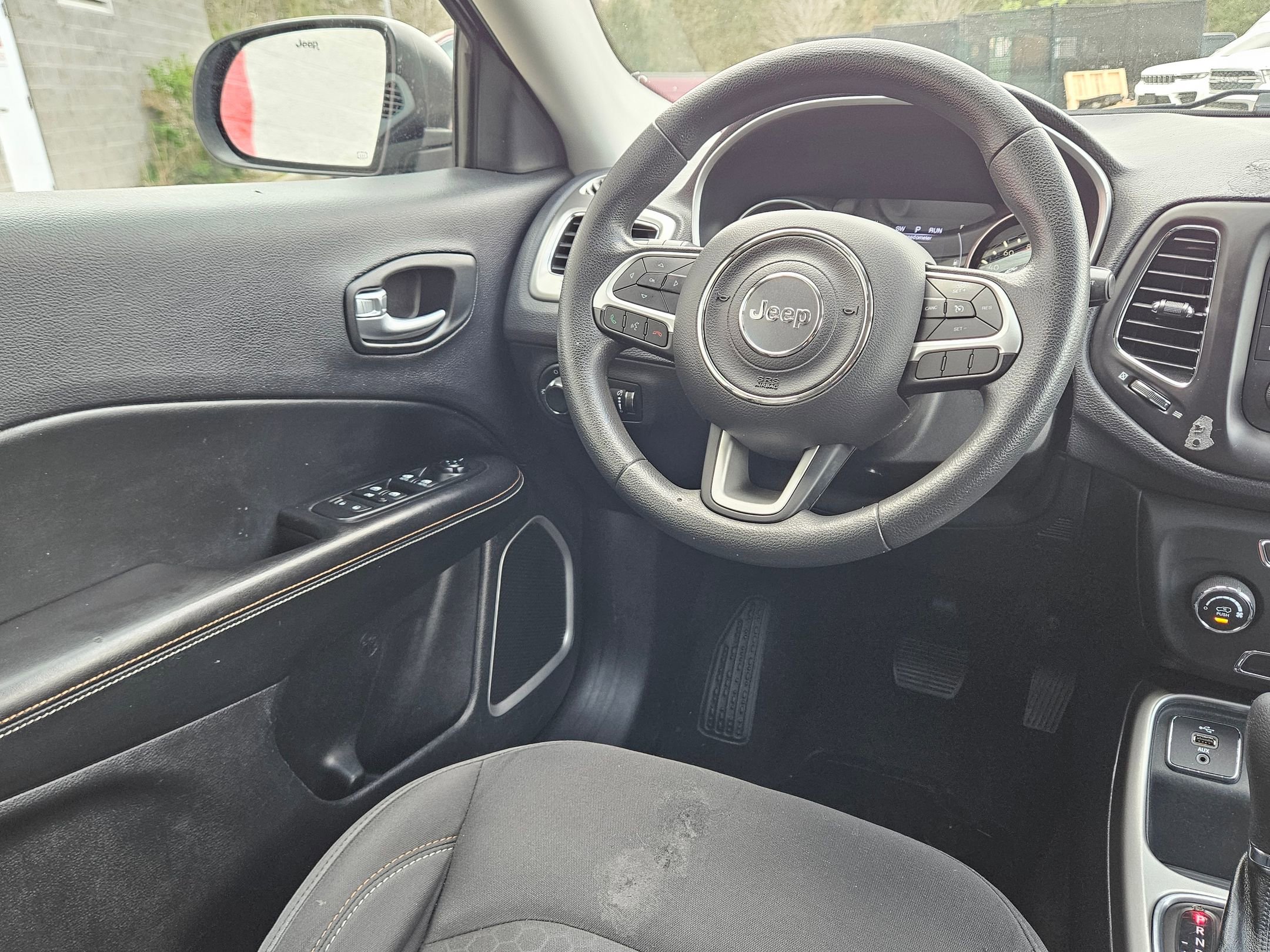 Used 2018 Jeep Compass Sport image 9