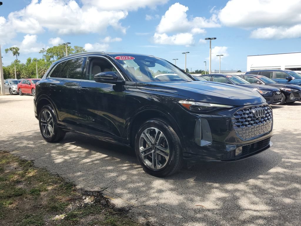 Certified 2025 Audi Q5 Premium w/ Premium Plus AWD/4WD image 2