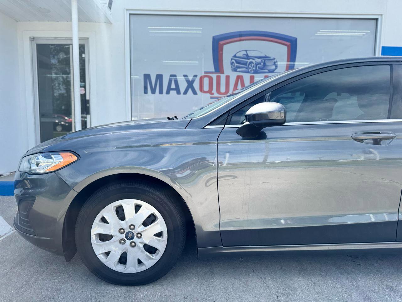 Used 2019 Ford Fusion S FWD image 27