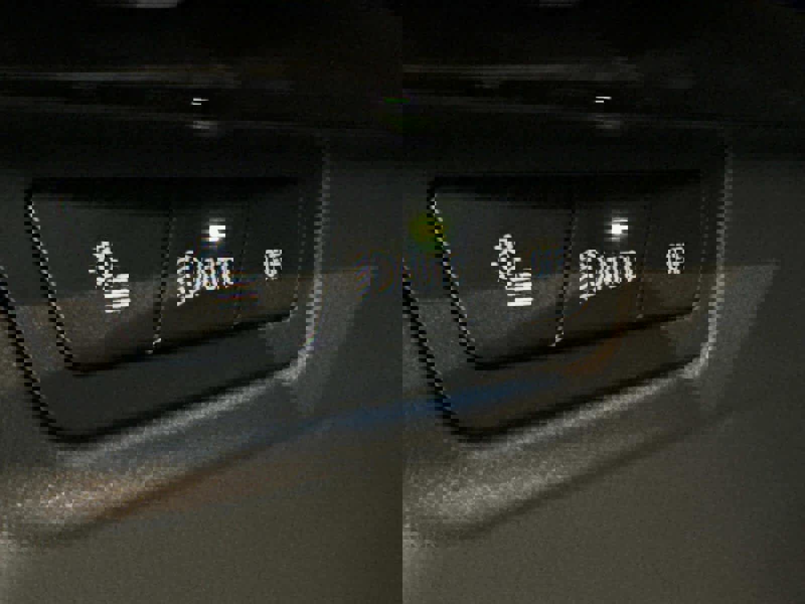 New 2026 BMW X2 xDrive28i w/ Technology Package image 28