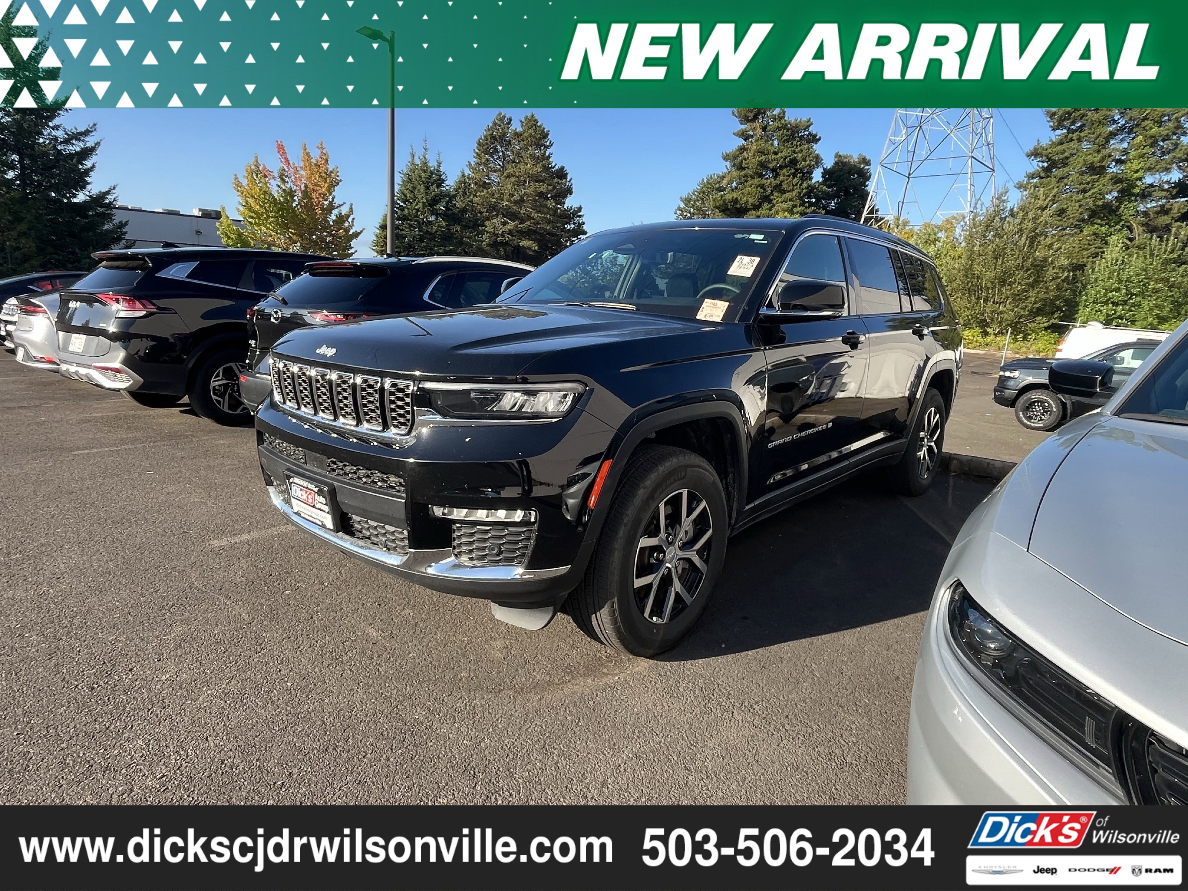 Used 2024 Jeep Grand Cherokee L Limited w/ Luxury Tech Group II image 4