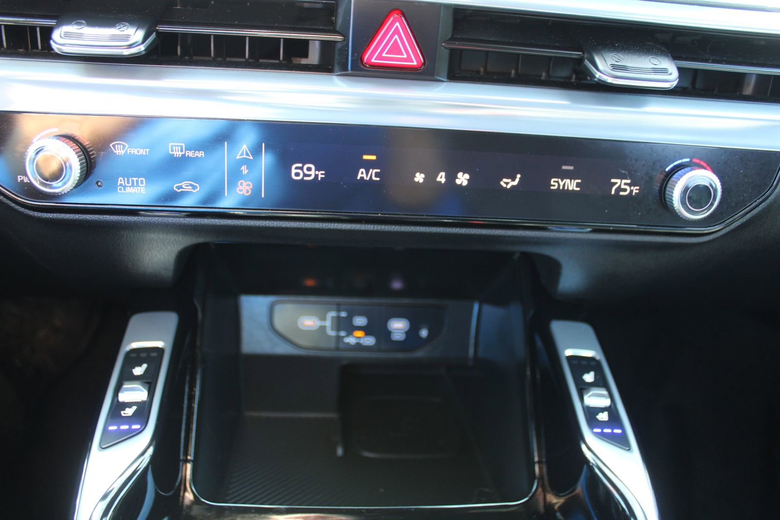 New 2026 Kia Sorento SX Prestige image 50