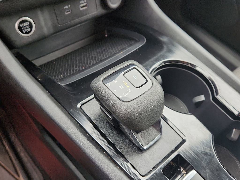 Used 2023 Nissan Rogue SV image 23