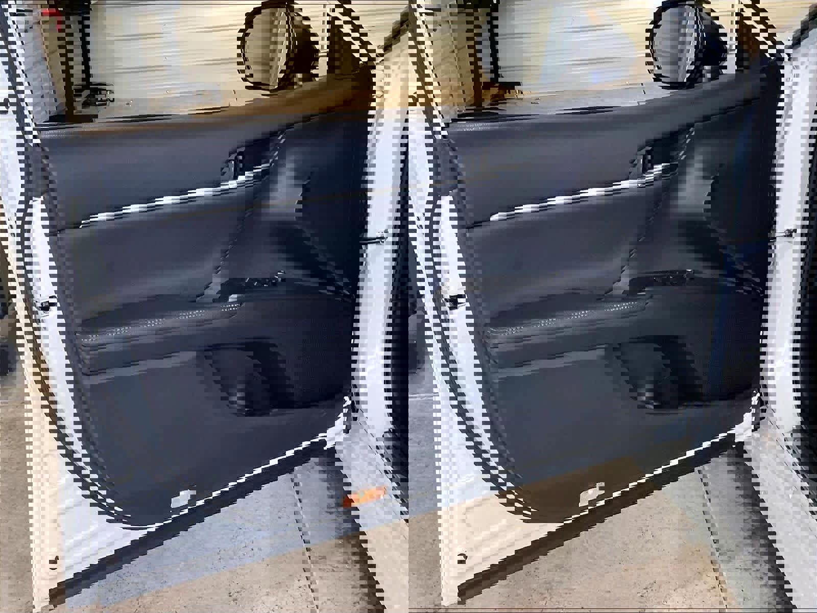 Used 2022 Toyota Camry XSE image 23