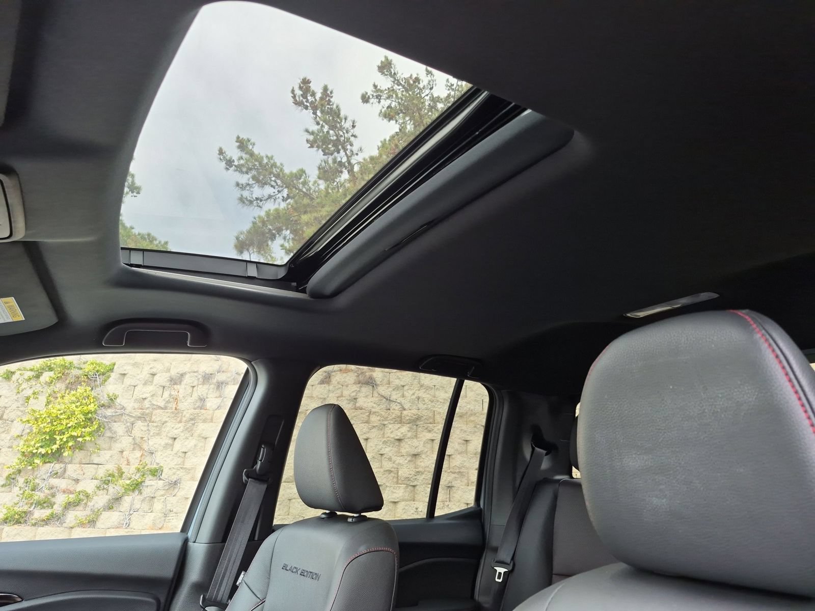 Used 2023 Honda Ridgeline Black Edition image 14