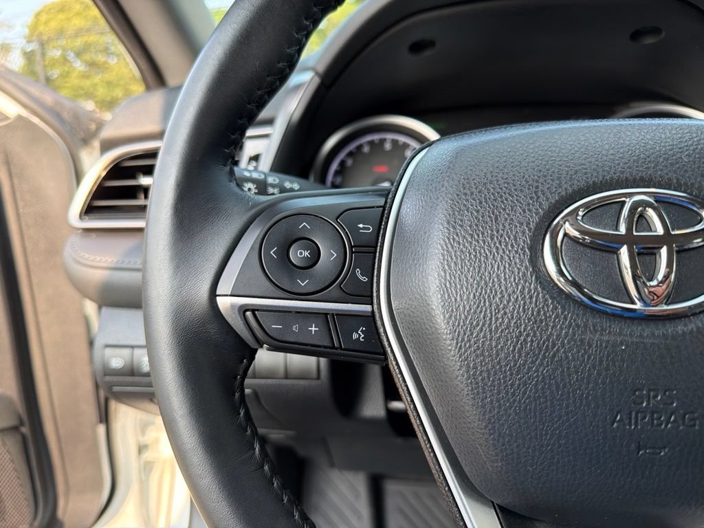 Used 2024 Toyota Camry XLE AWD/4WD image 16