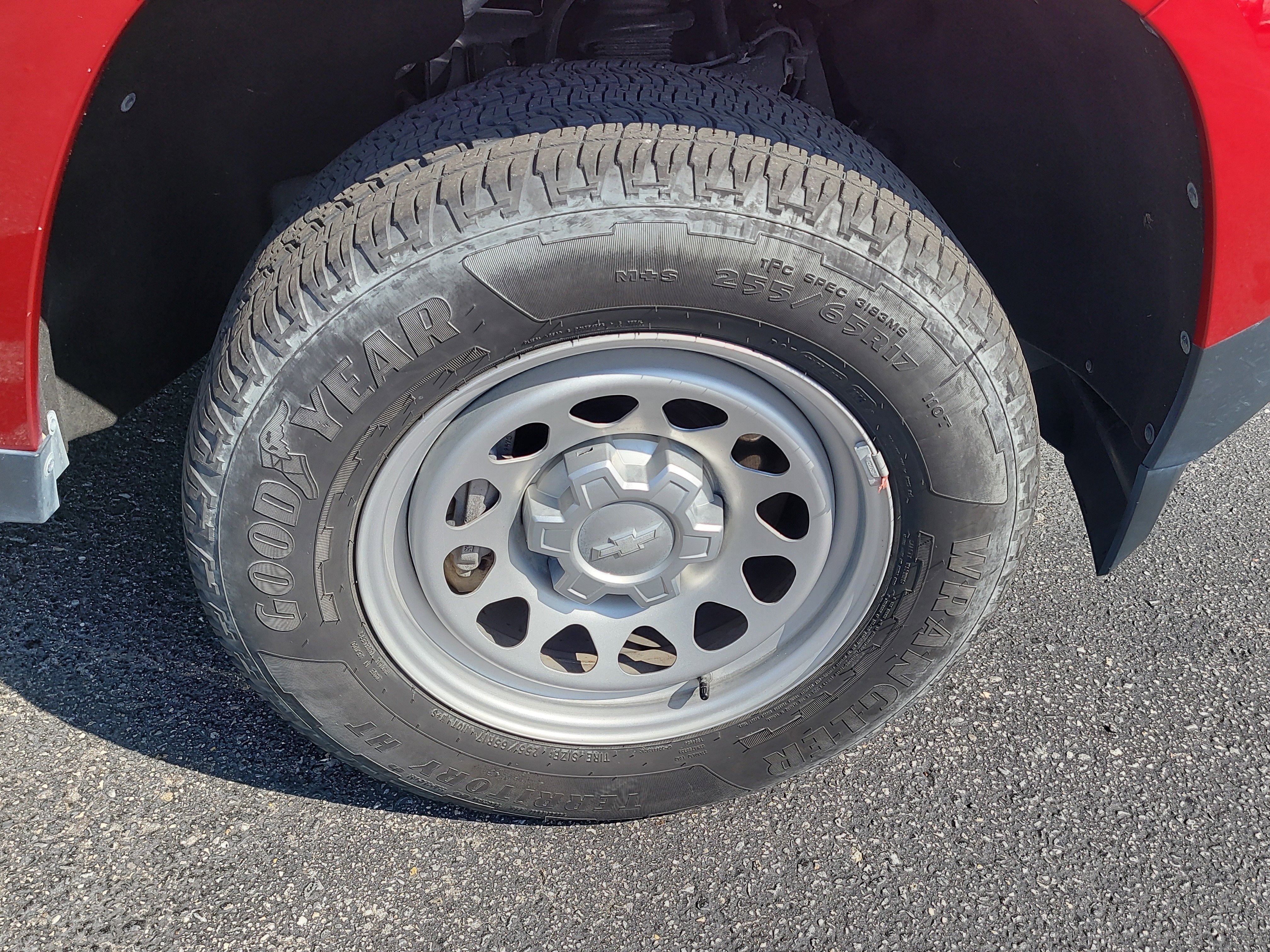 Used 2023 Chevrolet Colorado W/T w/ WT Convenience Package AWD/4WD image 10