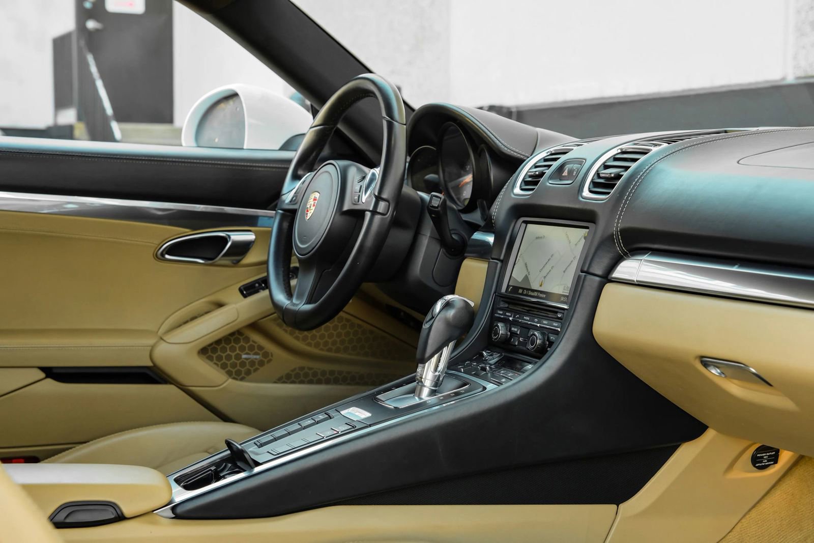 Used 2014 Porsche Cayman S image 25