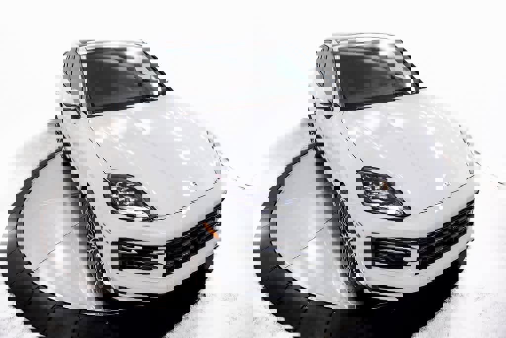 New 2026 Porsche Cayenne S image 40