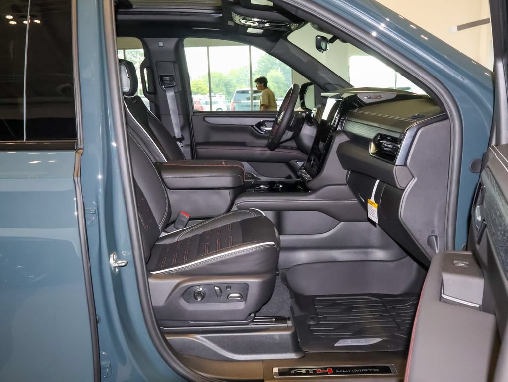 New 2026 GMC Yukon XL AT4 Ultimate AWD/4WD image 51