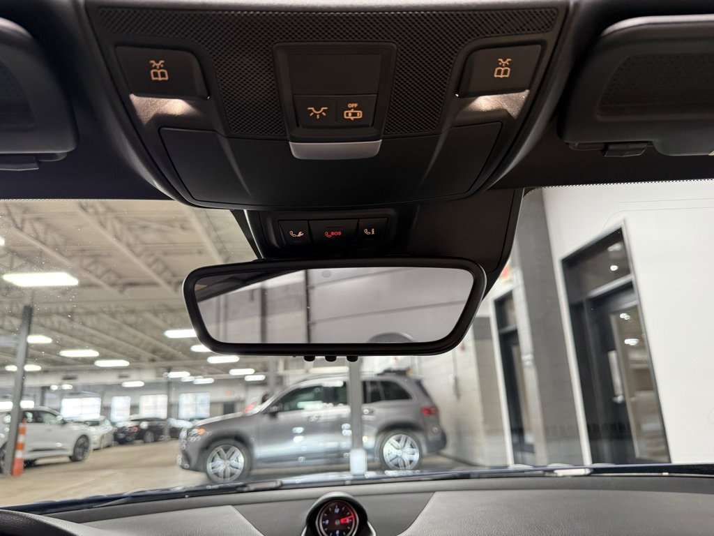 Used 2017 Mercedes-Benz SLC 300 image 16