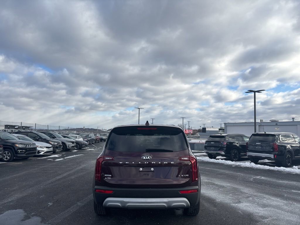 Used 2021 Kia Telluride LX image 4
