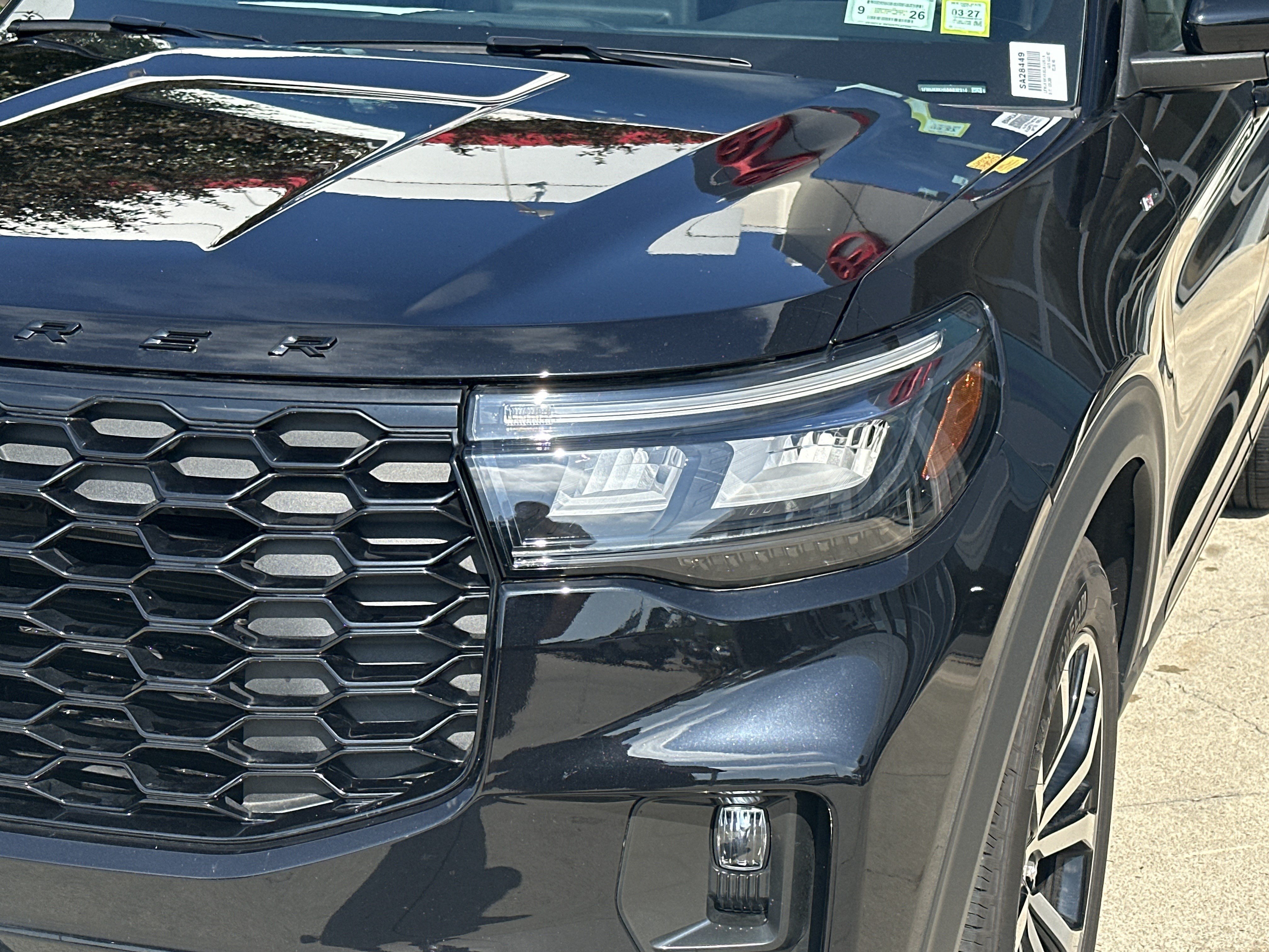 Used 2025 Ford Explorer ST-Line AWD/4WD image 11