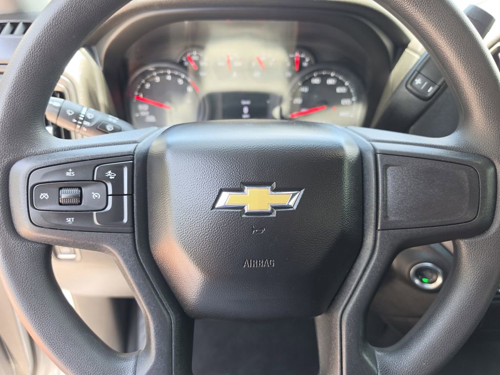 Used 2025 Chevrolet Silverado 1500 Custom AWD/4WD image 28
