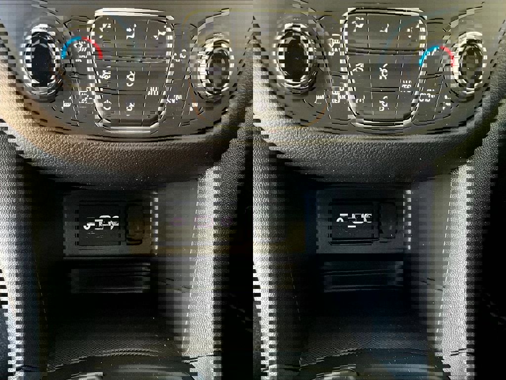 Used 2022 Chevrolet Equinox LT image 26