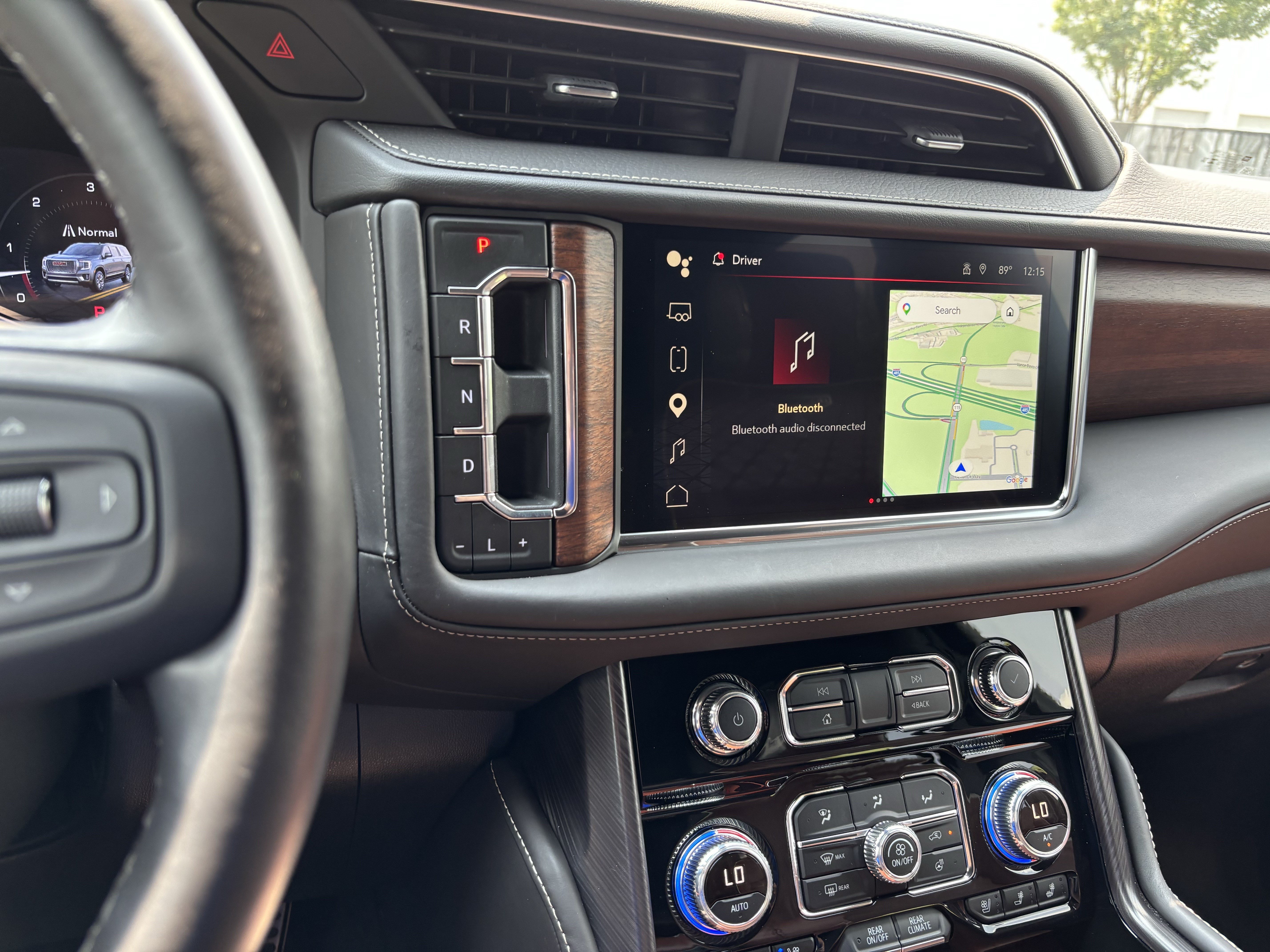 Used 2024 GMC Yukon Denali Ultimate AWD/4WD image 30