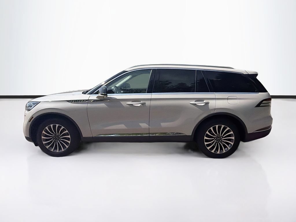 Used 2023 Lincoln Aviator Reserve w/ Elements Package Plus AWD/4WD image 8