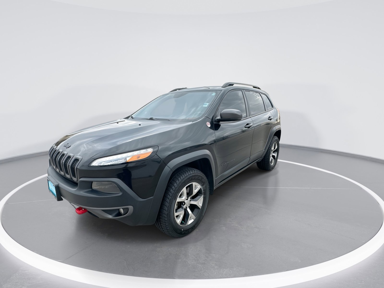 Used 2015 Jeep Cherokee Trailhawk w/ Comfort/Convenience Group AWD/4WD image 4