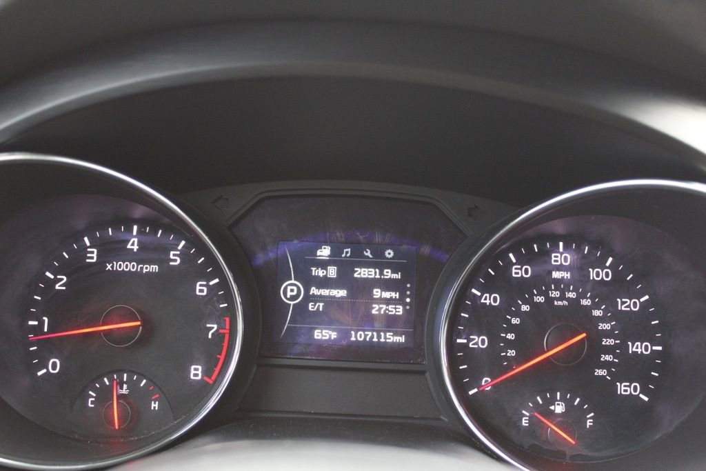 Used 2017 Kia Sedona LX w/ LX Essentials Premium Package image 35