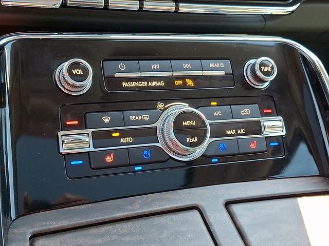 Used 2022 Lincoln Navigator L Black Label image 20
