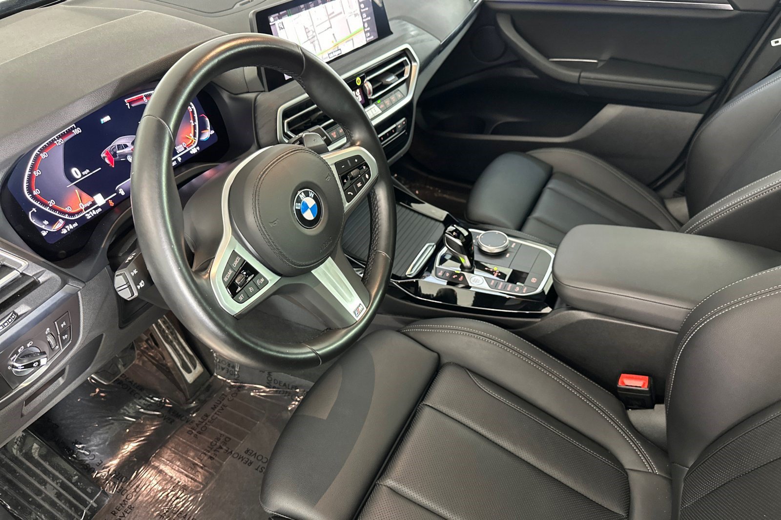 Certified 2024 BMW X3 xDrive30i w/ M Sport Package AWD/4WD image 4