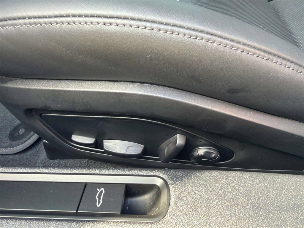 Certified 2026 Porsche 911 Carrera image 15