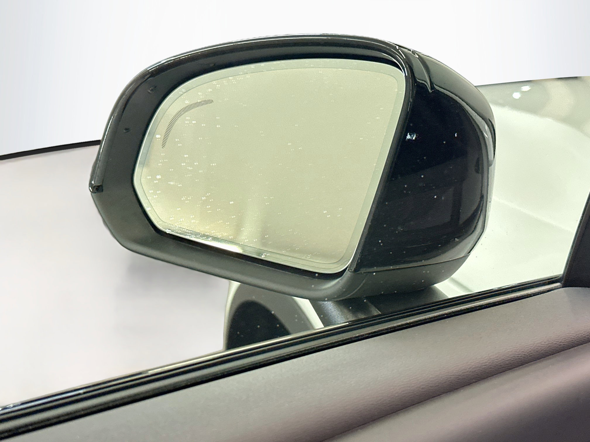 Used 2024 Volvo XC40 B5 Core w/ Protection Package Premier AWD/4WD image 16