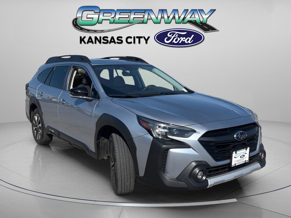 Used 2023 Subaru Outback Limited AWD/4WD image 1