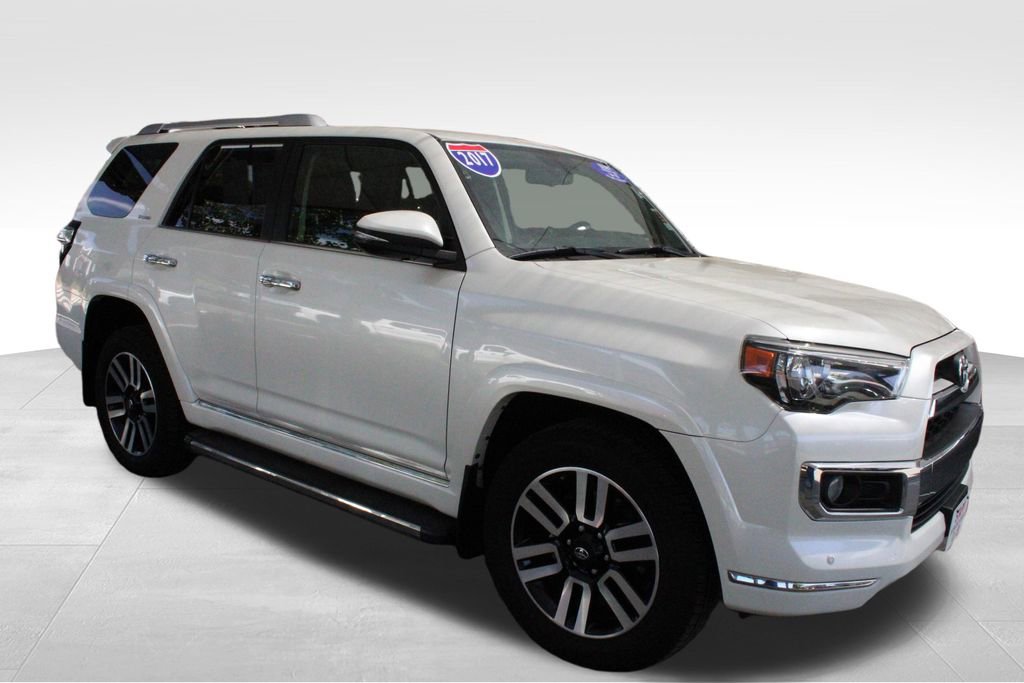 Used 2017 Toyota 4Runner Limited AWD/4WD image 21