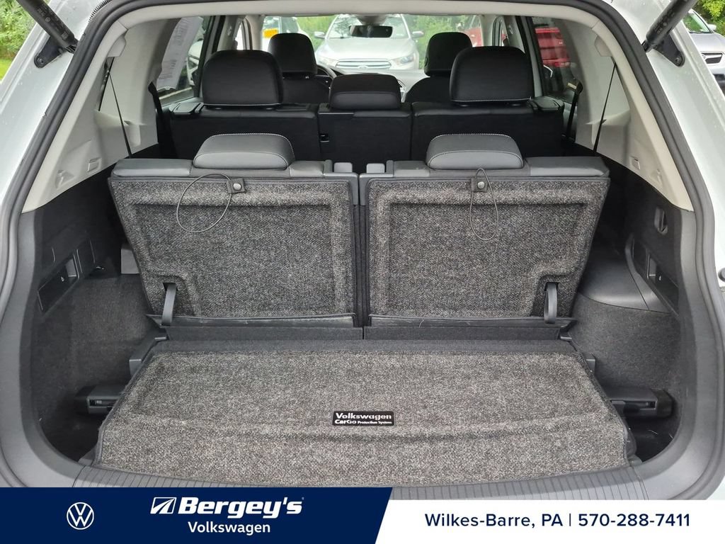 Certified 2023 Volkswagen Tiguan SE w/ Panoramic Sunroof Package FWD image 27