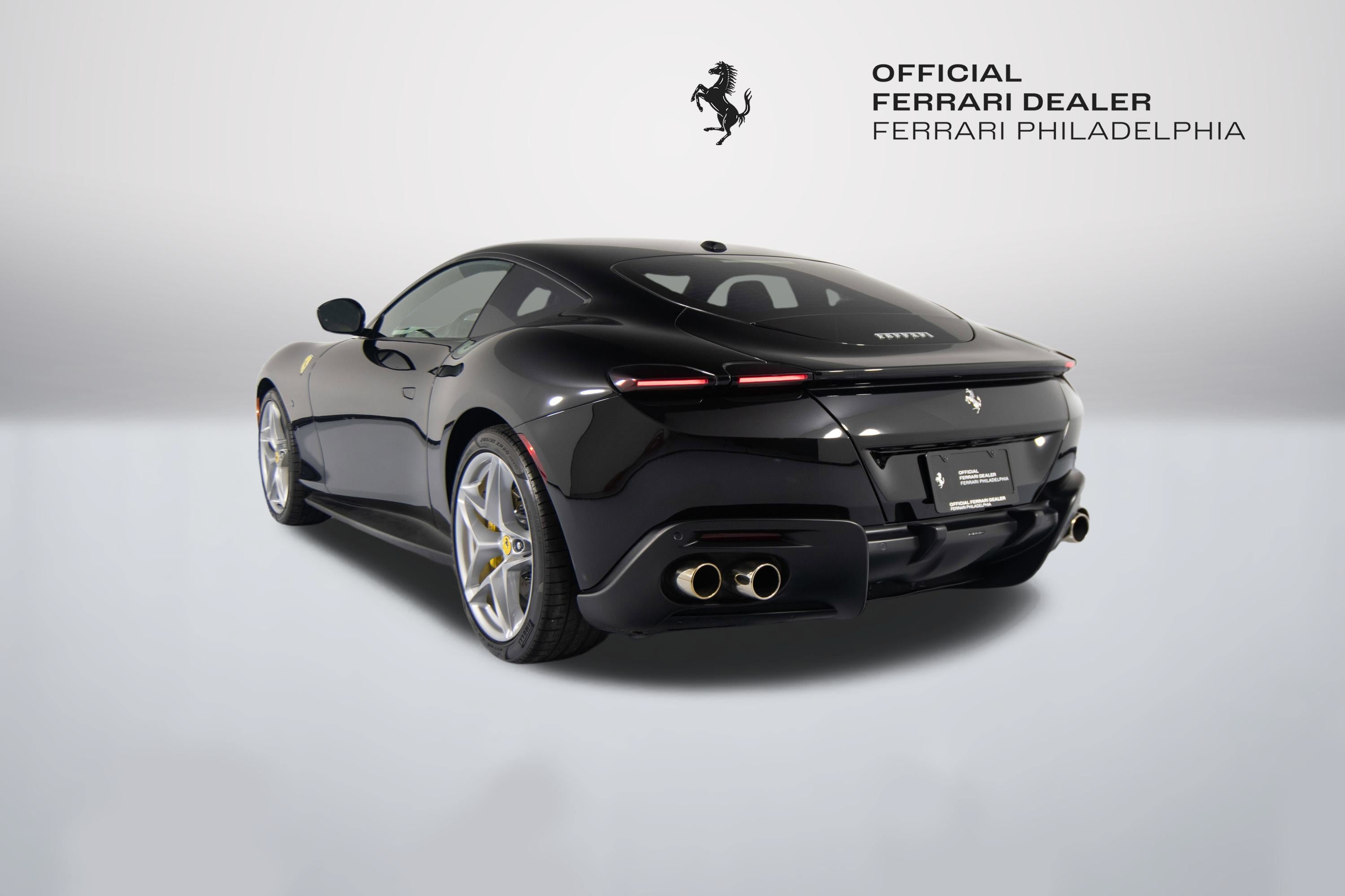 Certified 2022 Ferrari Roma RWD image 5