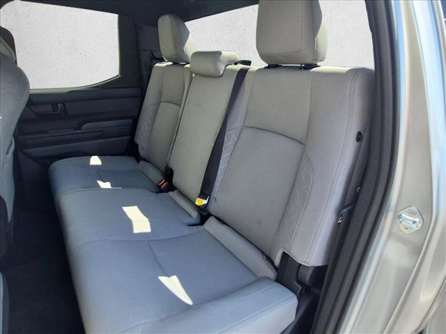 Used 2024 Toyota Tacoma SR5 AWD/4WD image 17